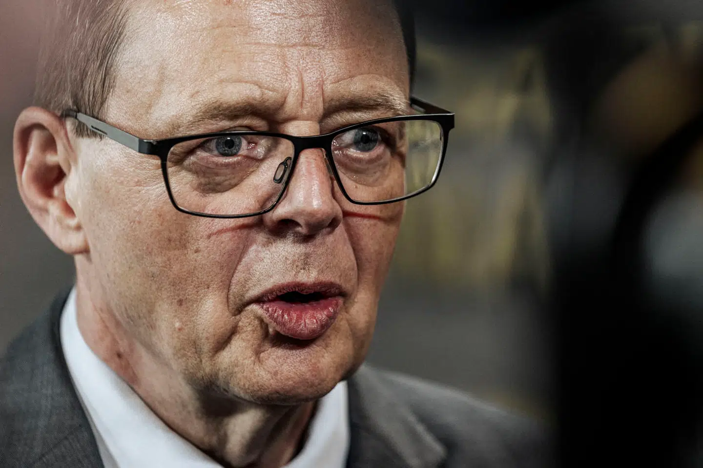 Stakkels nationalbankdirektør Christian Kettel Thomsen, som skal rode sig ud af Lars Rohdes store fejlanalyse om renteudviklingen.