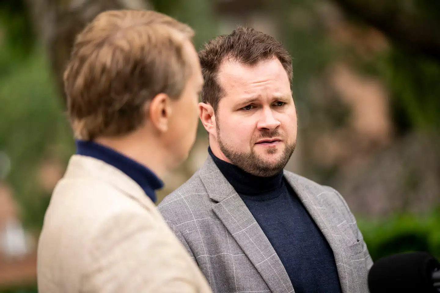 Ifølge Roger Buch afspejler Anders Vistisens henvendelse et »bekymrende demokratisk sindelag«.