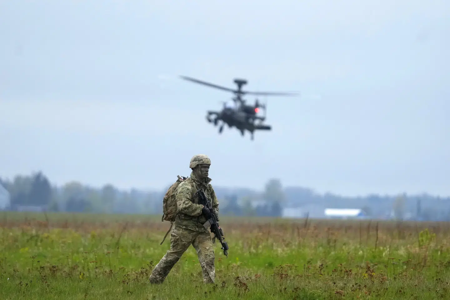 Her ses britiske og amerikanske soldater træne i en militær øvelse i Estland tidligere i år.