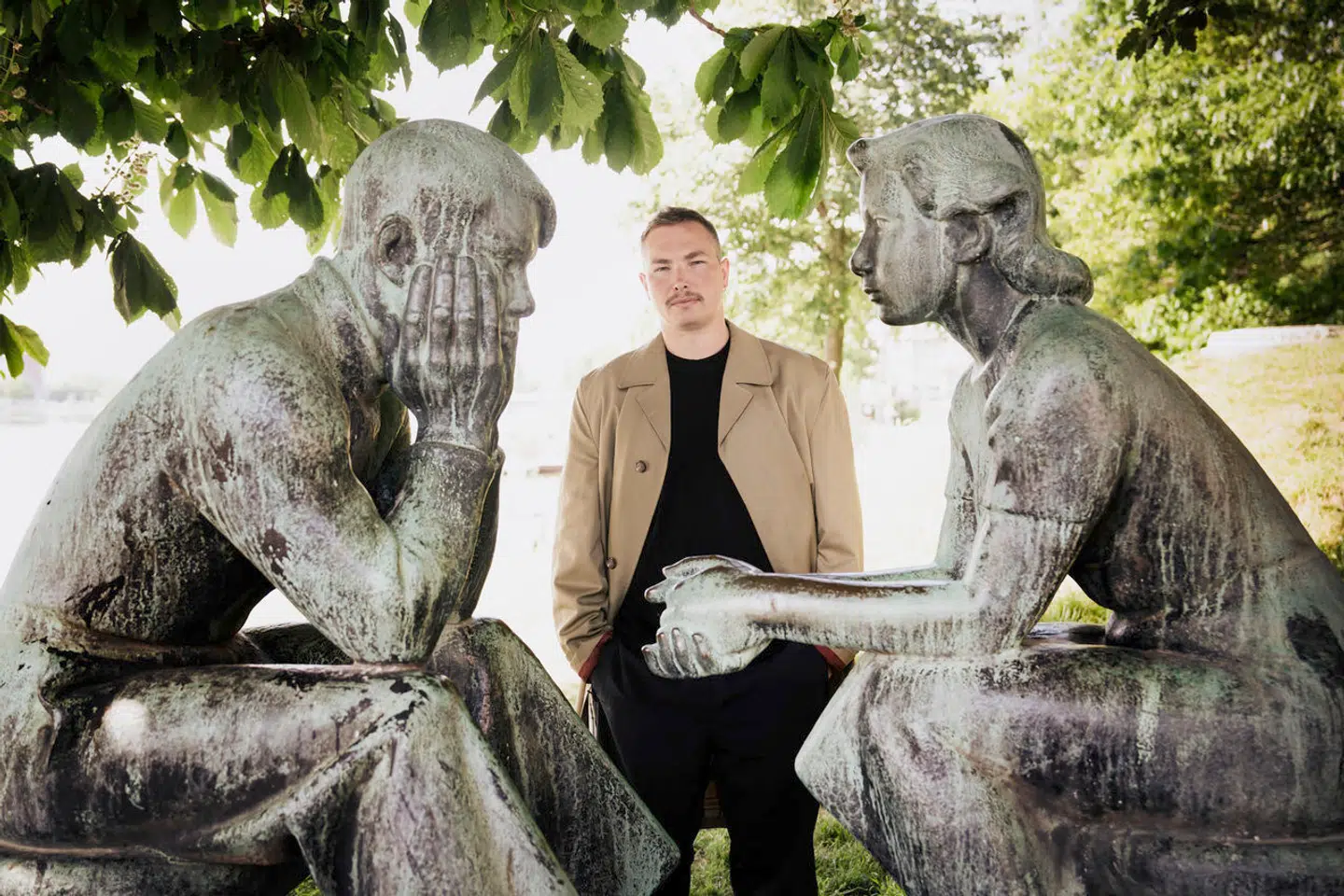 Du har helt sikkert hørt, at modsætninger mødes i kærlighedslivet. Man kan muligvis matche, selvom ens temperament eller personlighedstype er forskellige, fortæller Malthe Rye Thomsen, men forskning viser, at vi finder sammen med nogen, der minder om os selv.