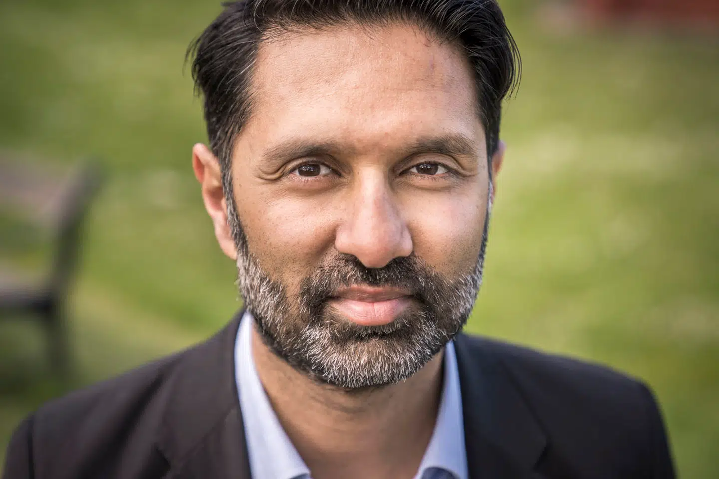 Læge og forfatter Imran Rashid.