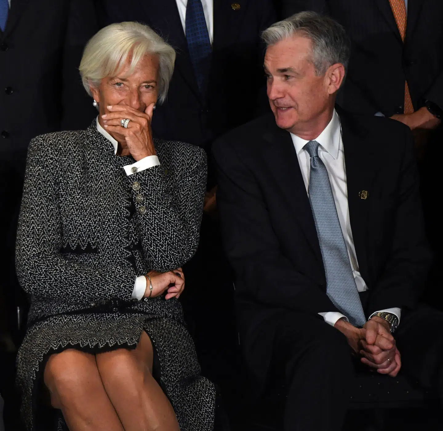 Chefen for Den Europæiske Centralbank (ECB), Christine Lagarde, og chefen for den amerikanske centralbank, Jerome Powell, har bevæget sig mod rentenedsættelser. Men de bør have faren ved øget risikotagning med i overvejelserne.