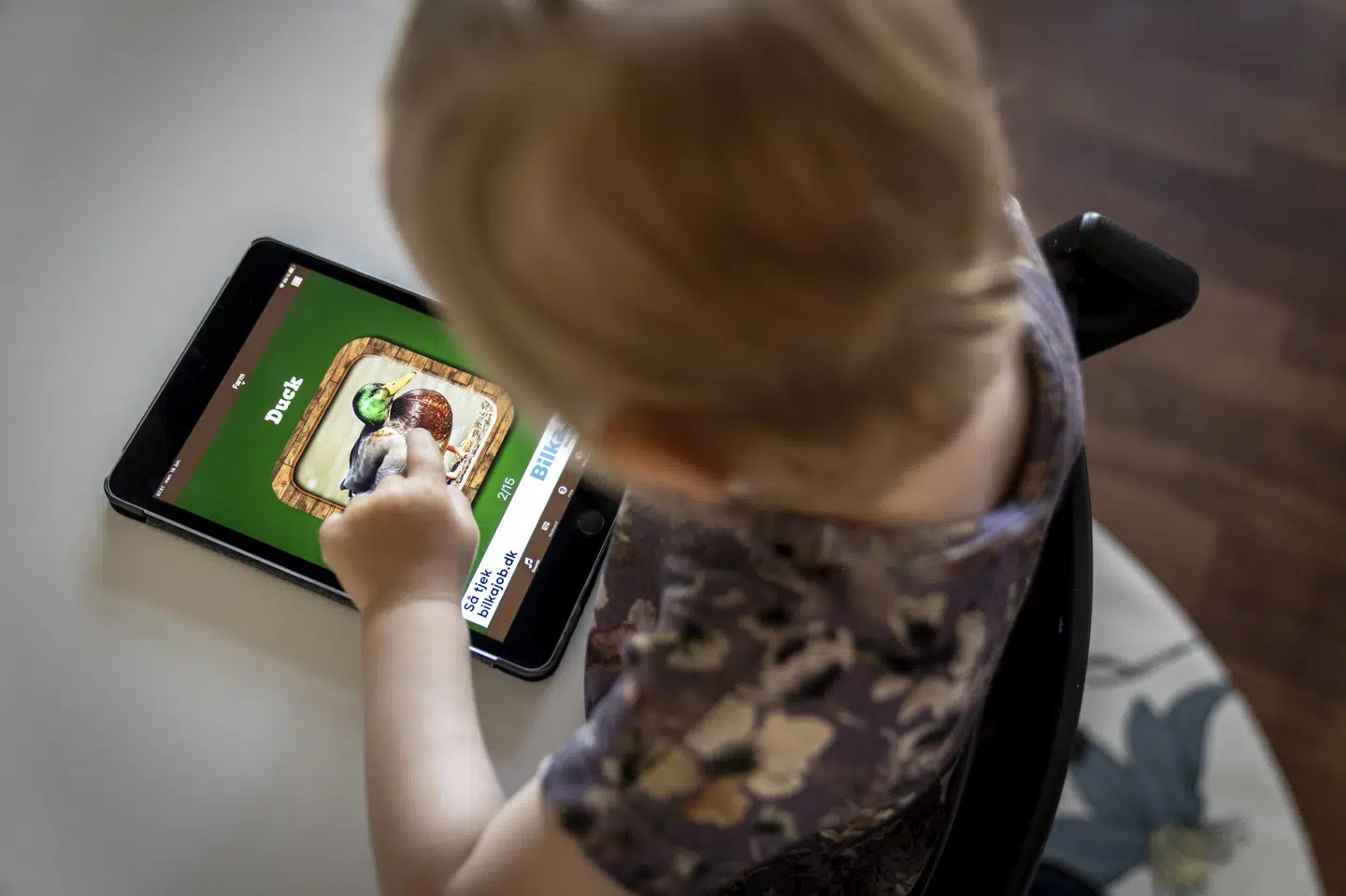 Tæt på hver tredje fireårige barn i undersøgelsen havde egen tablet som iPad eller smartphone. Det gjaldt for 29 procent. (Arkivfoto).