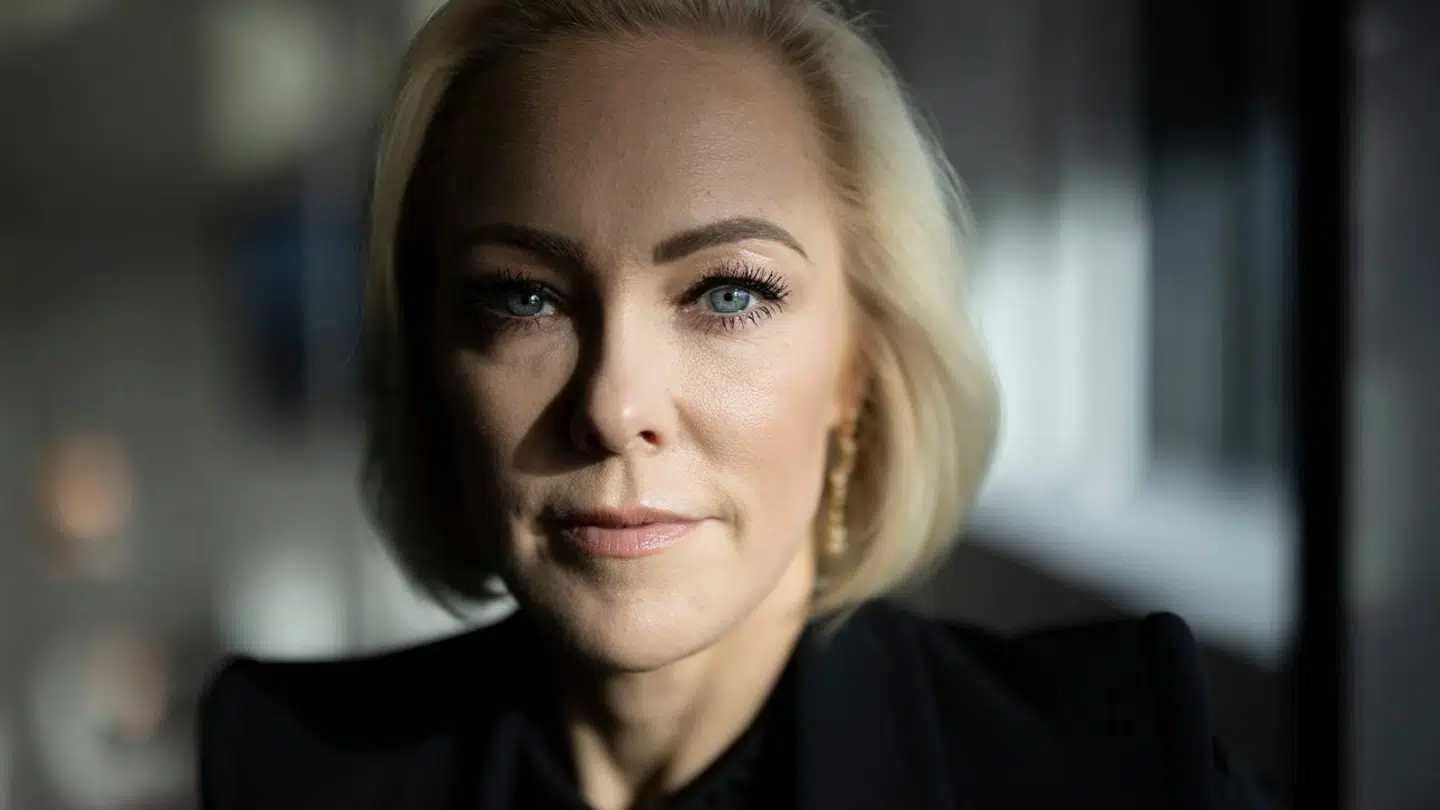 Nina Østergaard Borris ejer sammen med sin far, Torben Østergaard-Nielsen, og søster, Mia Østergaard Rechnitzer, en tredjedel hver af USTC.