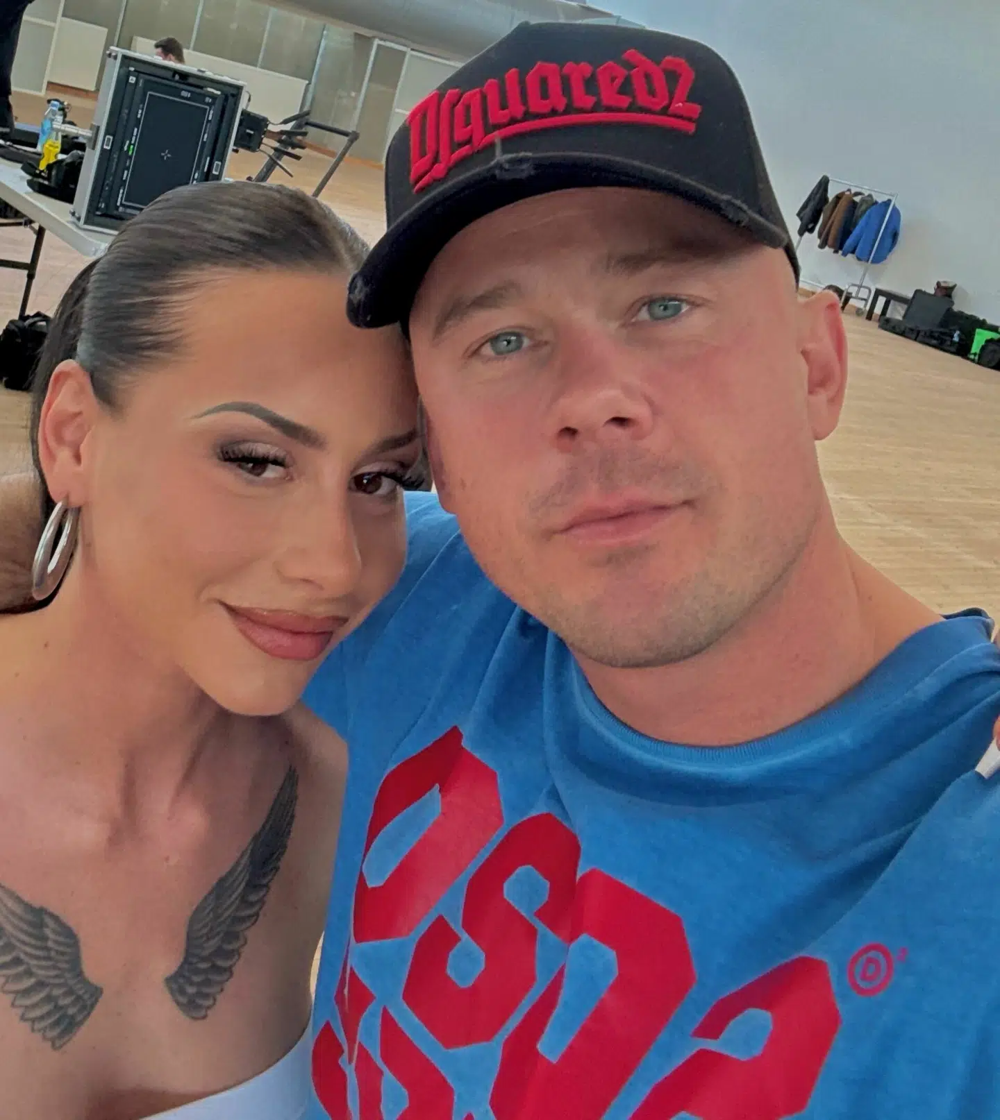 Tessa har altid sin manager Jesper 'Livid' Helles med sig. Foto: Privat