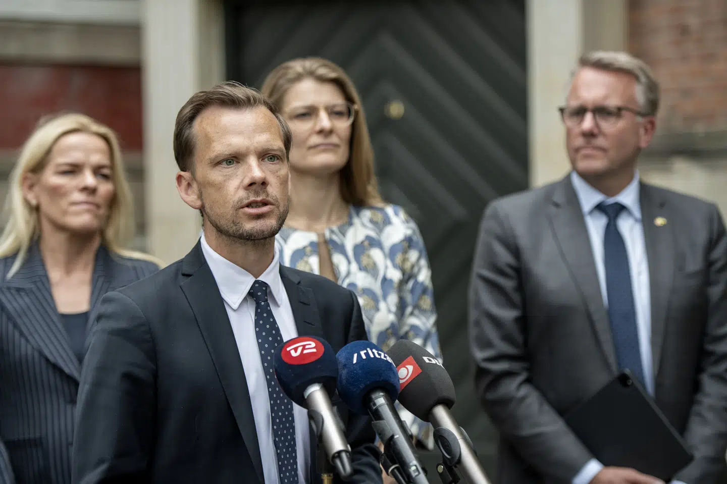 Regeringen mødtes mandag den 10. juni med Folketingets partier om opfølgning på dokumentaren "Den sorte svane" i Justitsministeriet i København. (Arkivfoto).