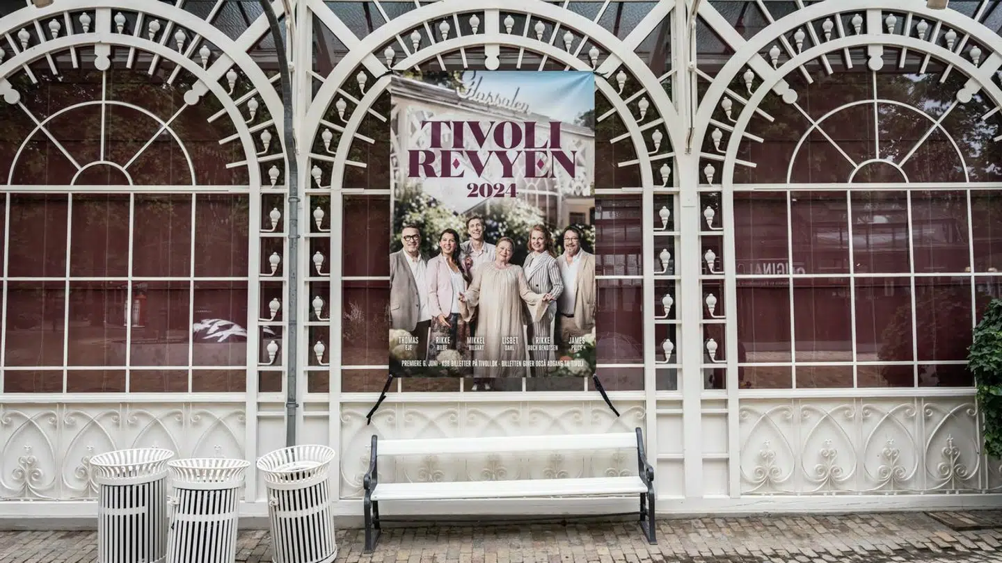 Glassalen i Tivoli i København, hvor Tivolirevyen holder hjemme. I den nyligt afsluttede sæson måtte flere forestillinger aflyses grundet sygdom, før Lisbet Dahl helt måtte sygemeldes.