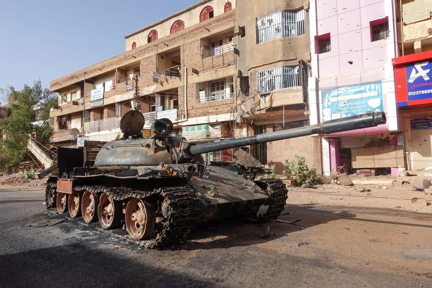 En ødelagt kampvogn i Omdurman.