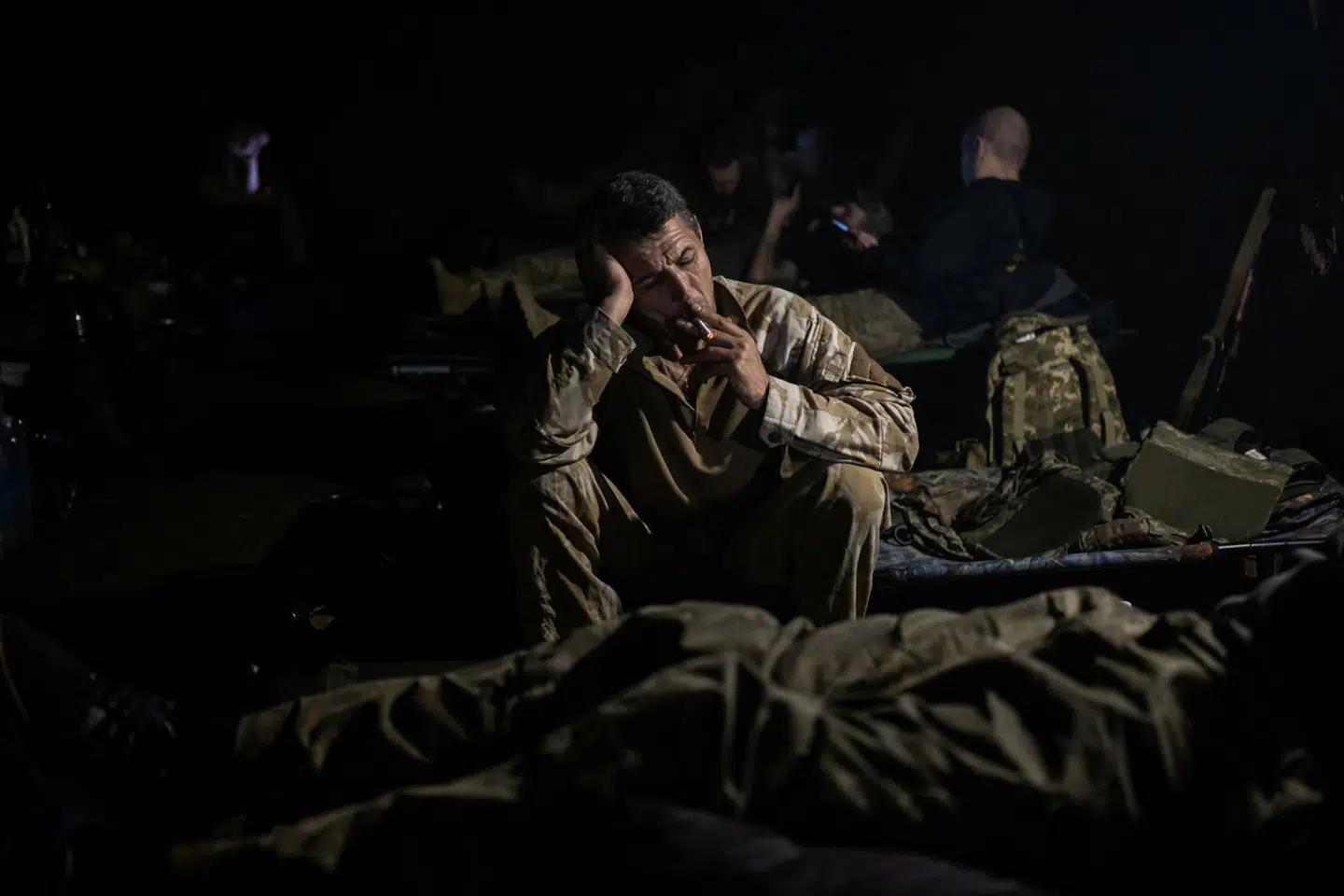 Ukrainske soldater nær den krigshærgede by Vovtjansk, som har været et af Ruslands hovedmål med den nye offensiv i den nordøstlige Kharkiv-region.