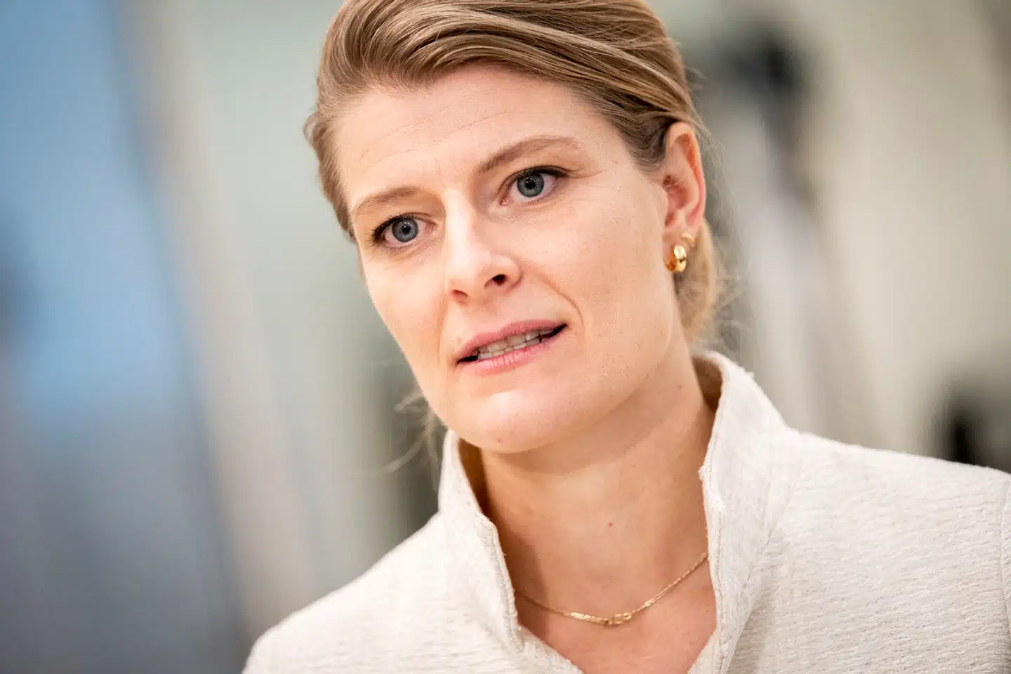 Beskæftigelsesminister Ane Halsboe-Jørgensen (S) har for første gang set på, hvordan det er gået for personer, der som unge har meldt om dårligt mentalt helbred. Det er første gang, at den type undersøgelse laves, og den indeholder nogle skræmmende resultater.