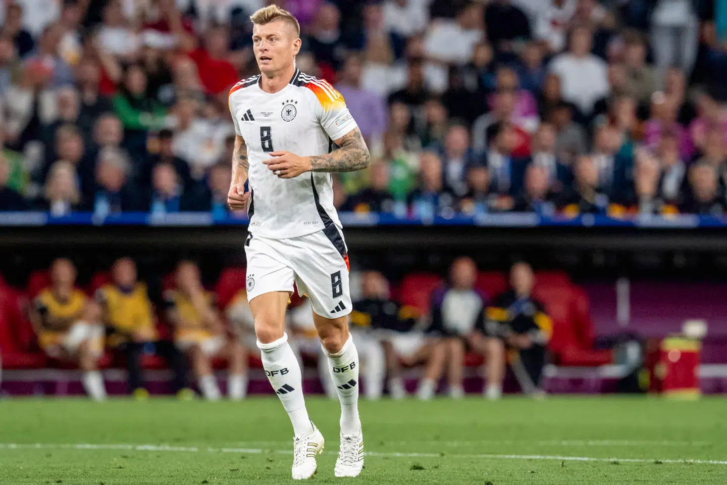 Toni Kroos var en skarp kritiker af at spille VM-fodbold i Qatar og holdt sig selv langt væk. Nu har han ladet sig overtale til at spille europamesterskabet på hjemmebane i Tyskland.
