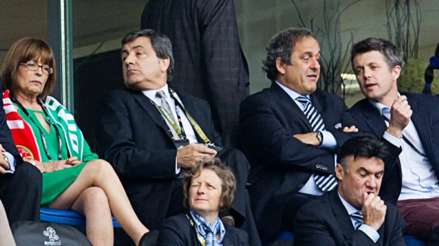 Kronprins Frederik til EM i 2010. Her med den den tidligere franske fodboldstjerne Michel Platini.