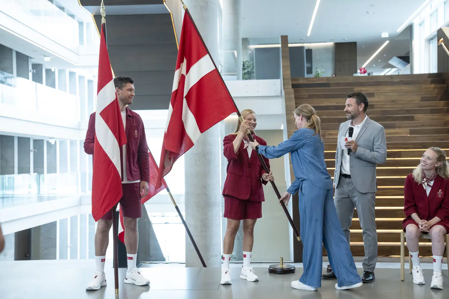 Trods besværet med håndleddet regner Anne-Marie Rindom ikke med at få problemer med fanen.