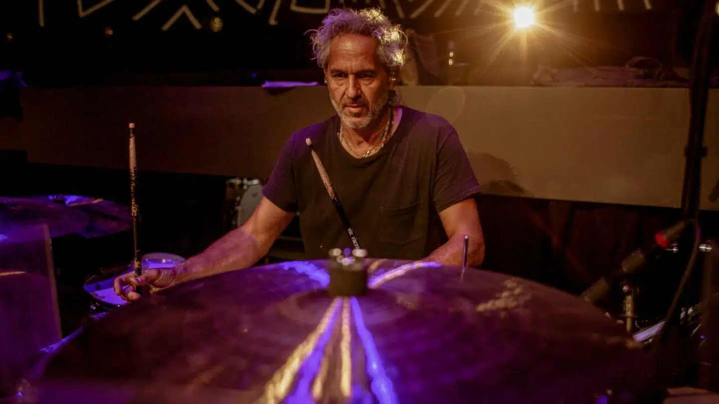 De sidste 15 år har orkesteret The Antonelli Orchestra, der består af nogle af landets bedste musikere, sørget for musikken i TV 2-programmet 'Vild med dans'. Nu er de ude, mens der foretages undersøgelser af bandets opførsel.