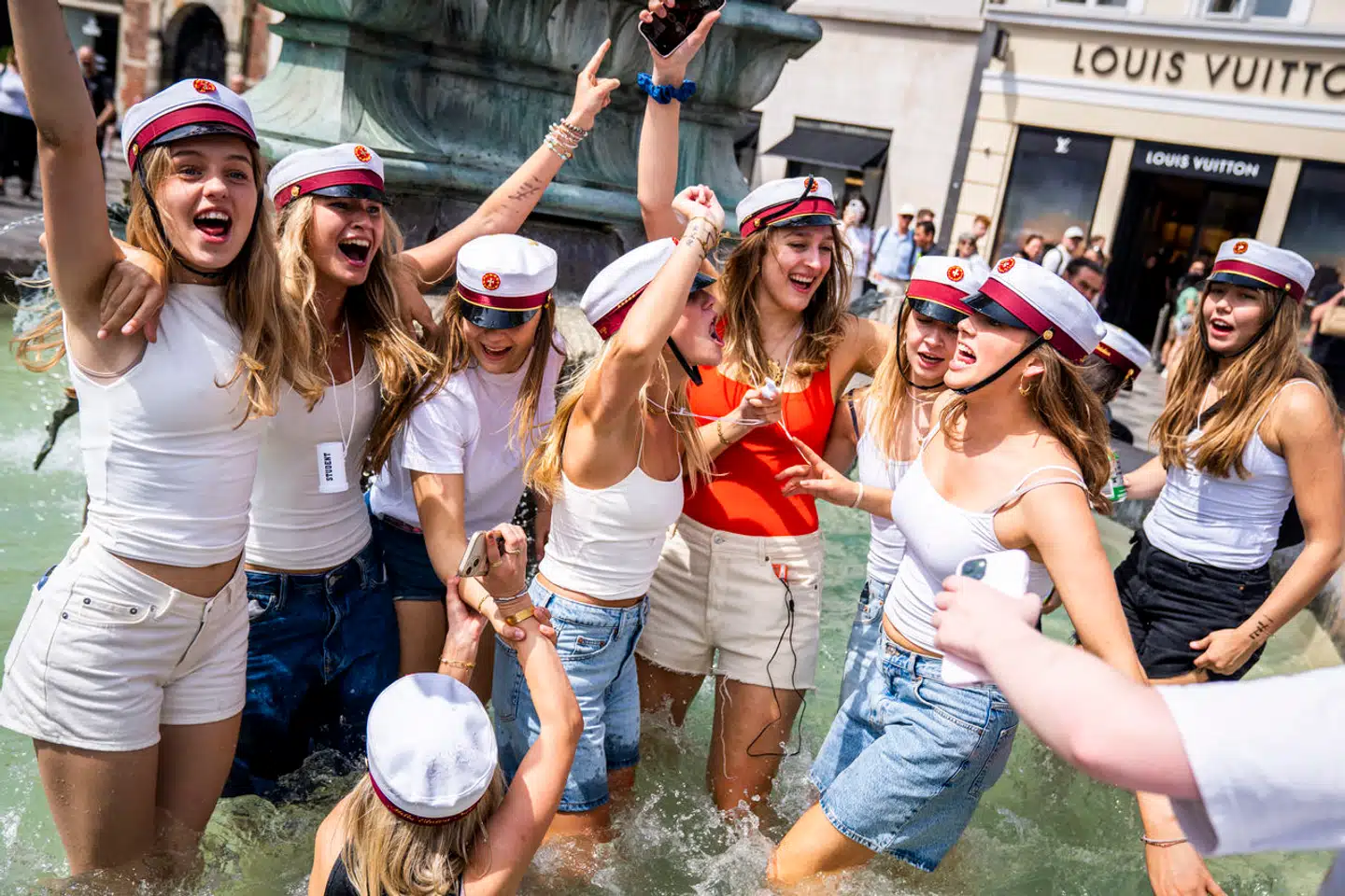 »Man kan heldigvis godt få et udmærket liv på trods af et elendigt gennemsnit, det kræver bare lidt ekstra arbejde,« skriver Niels Overgaard.