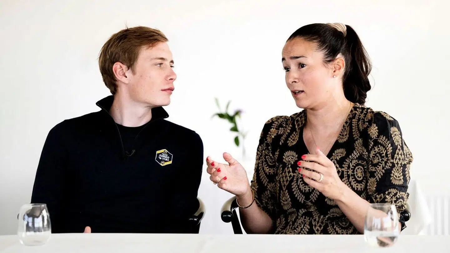 Jonas Vingegaard sammen med hustruen Trine Marie Vingegaard Hansen.