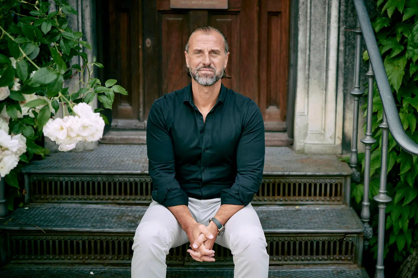 Morten Albæks konsulenthus, Voluntas, rådgiver organisationer, regeringer og virksomheder om meningsfuldhed. Det drejer sig blandt andre om Novozymes, Verdensbanken og Carlsbergfonden.