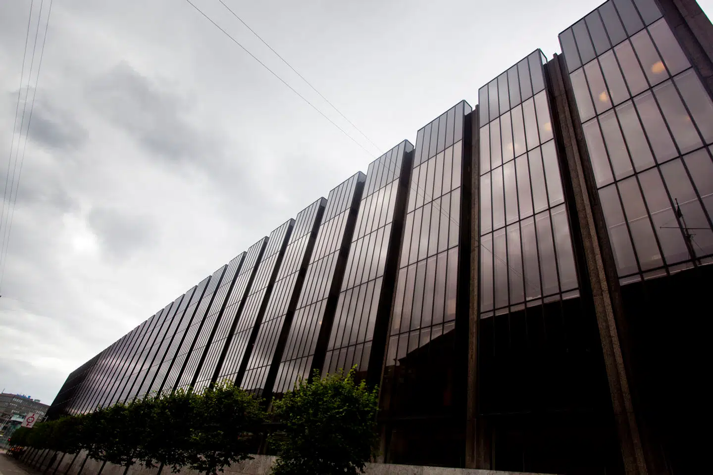 Nye tal fra Danmarks Nationalbank viser, at danskernes indestående er det højeste nogensinde. Tallet er 16,1 milliard kroner mere end den hidtidige rekord fra april i år, hvor indlånet lød på 1.152,8 milliarder kroner.