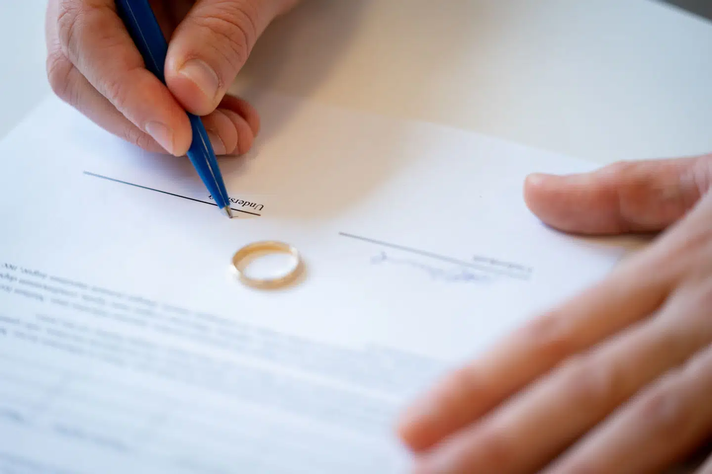 På trods af de stærke økonomiske incitamenter for bestemte samværsordninger, er det kronikørernes erfaring, at økonomi sjældent bliver nævnt under drøftelserne og afgørelserne i Familieretshuset.