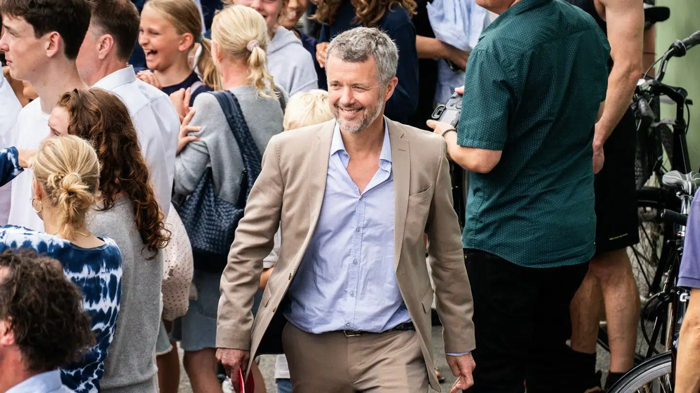 Kong Frederik var i godt humør.