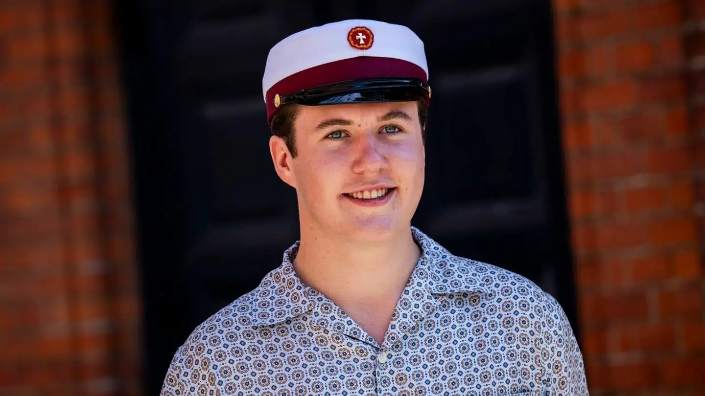 Kronprins Christian så fin ud i Prada-skjorten, men den vakte en del opsigt.