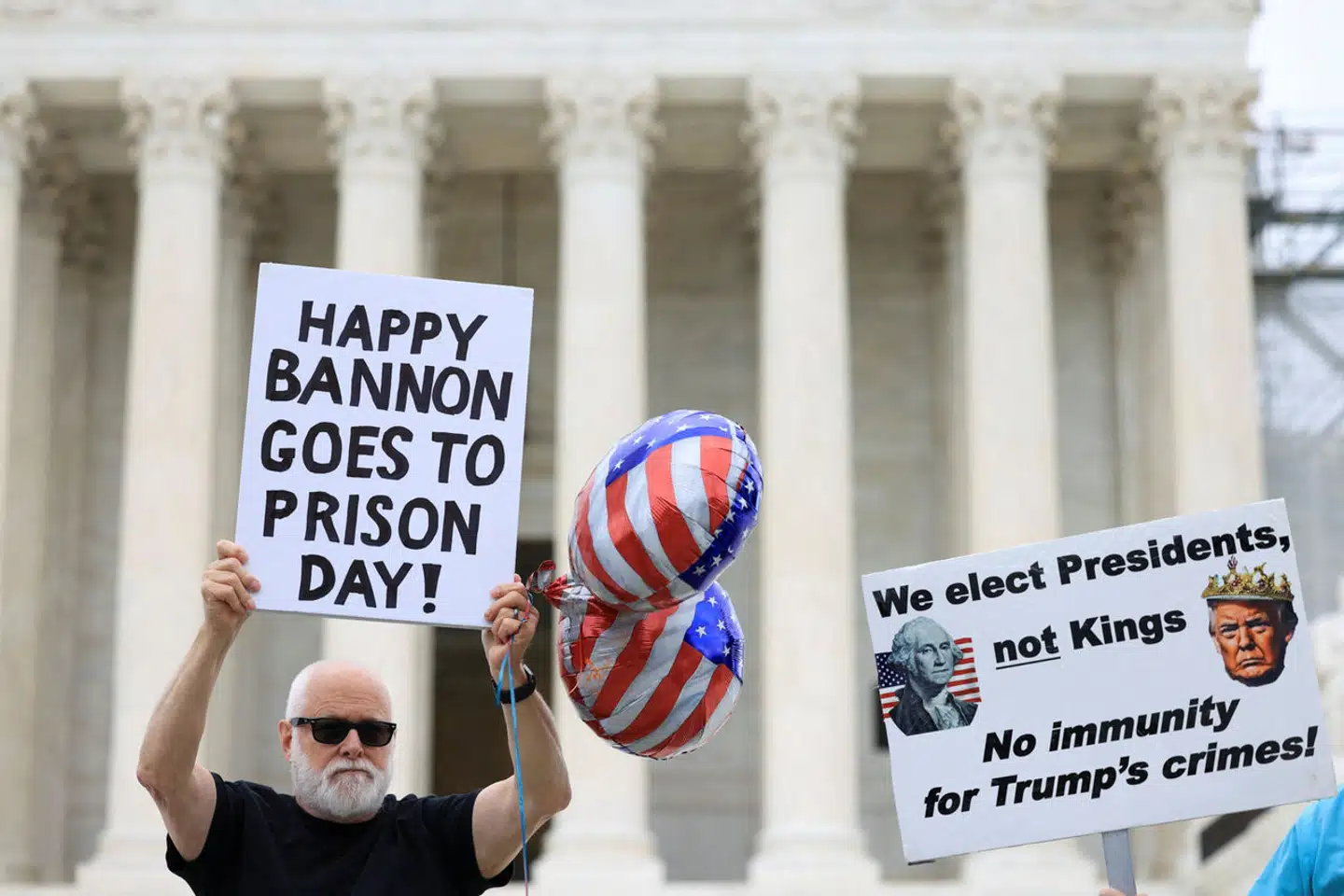 Sonia Sotomayor skriver i sin dissens, at »præsidenten er nu en konge, der er hævet over loven«.