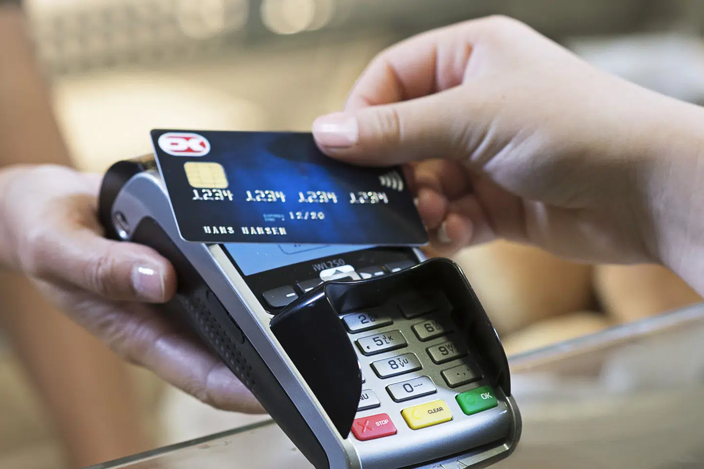 Dankortet kan bruges, selv om betalingsterminalen ikke har forbindelse til omverdenen. Det kræver bare, at du kan huske din pinkode.