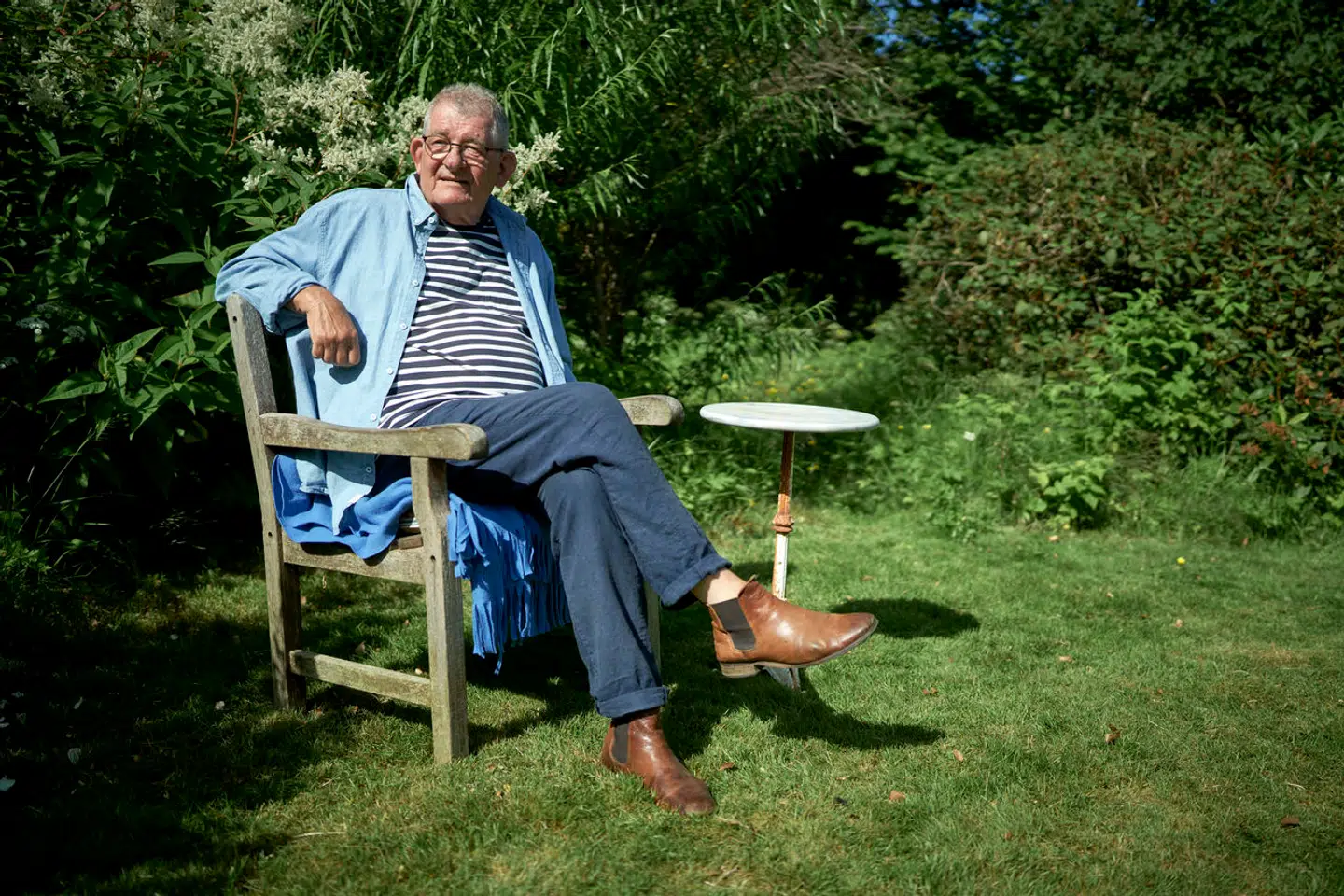 Udover en fortid på DR, TV 2 og Nordisk Film har Poul Arnedal skrevet flere bøger og artikler om Tisvildes historie og kultur og er forfatter til foreløbig to krimier, der alle foregår i Tisvilde.