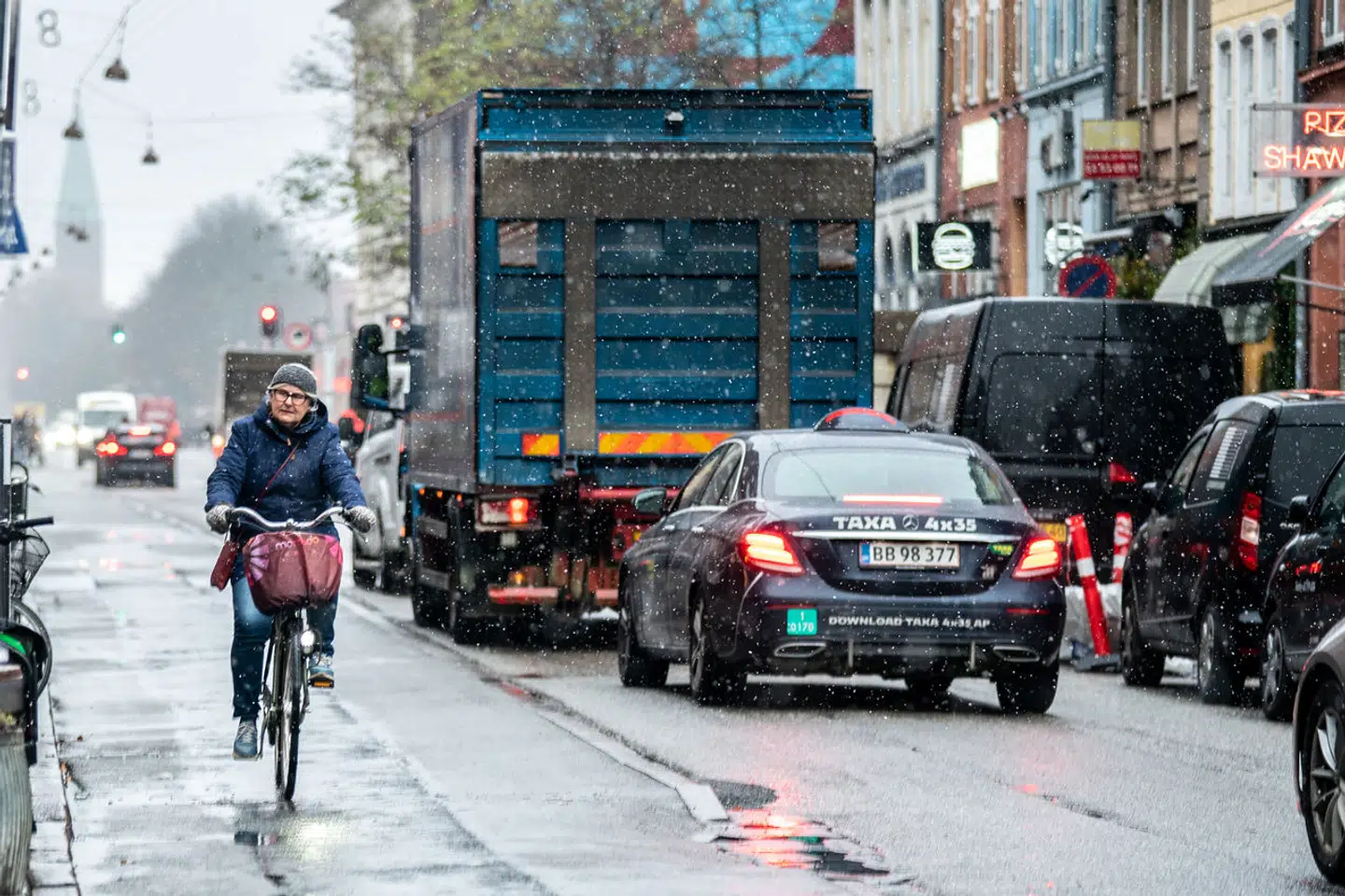 »Ét er iltsvind i vores vandmiljø, noget andet er forurening af den luft, vi alle sammen går og indånder hvert eneste minut,« skriver Kristine Ammitzbøll-Bille om den dårlige luftkvalitet.