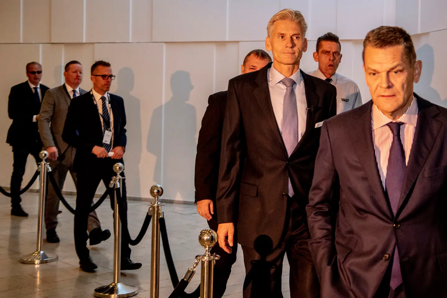 »Er det virkelig sådan, at offentligheden i Danmark ikke kan få at vide i klar tekst og uden omsvøb, hvad Danmarks største, systemiske bank har tjent på de mistænkelige transaktioner i Estland?« spørger Eskil Nielsen.