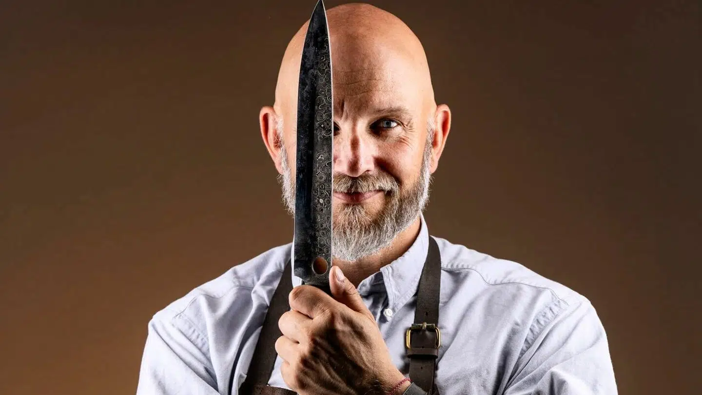 Thomas Castberg, kok og tidligere tv-vært kendt fra fjernsynsprogrammerne Masterchef Danmark og Med kniven for struben. Castberg er i dag creative director for Skagen Group.