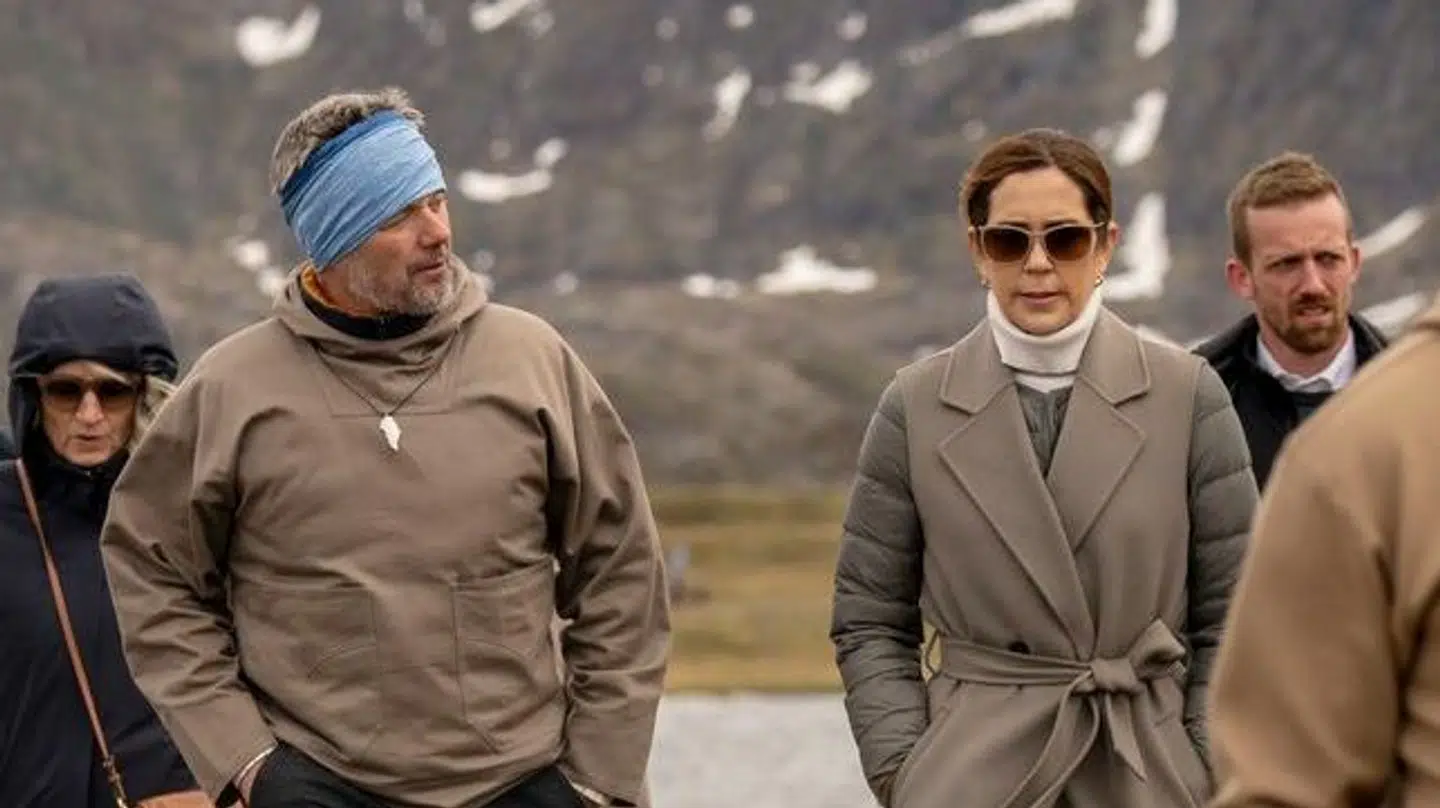 Dronning Mary havde valgt en lidt mere moderne stil end sin mand.