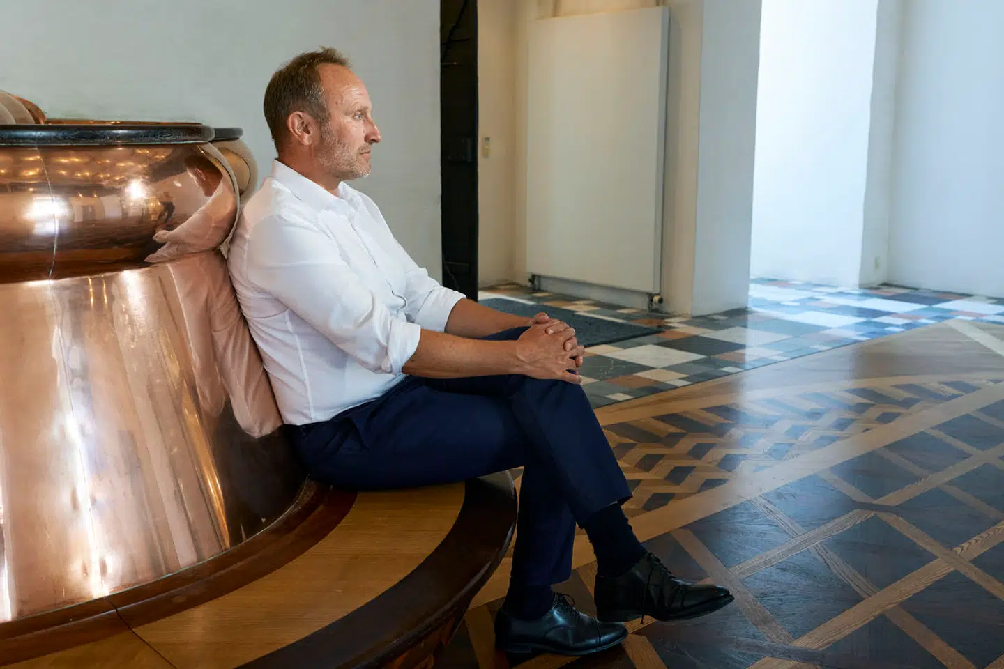 Politisk leder for De Radikale Martin Lidegaard forsøger tydeligvis at holde sig helt ude af den aktuelle nedsmeltning i partiets hovedbestyrelse.