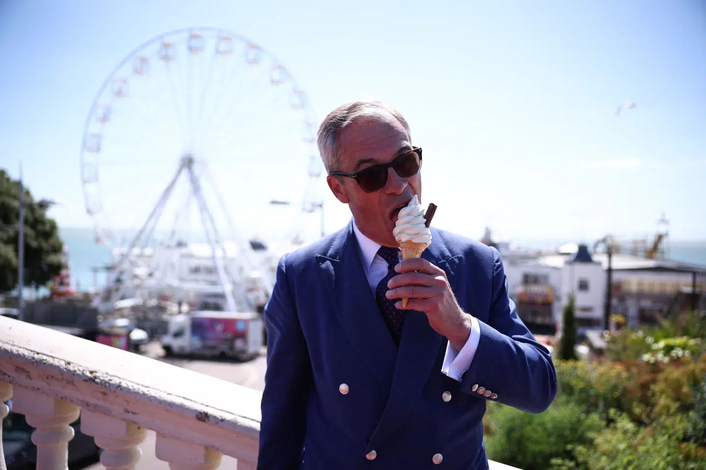 Nigel Farage stod i spidsen for brexit-kampagnen og er torsdag på valg til Underhuset i Clacton-on-Sea.