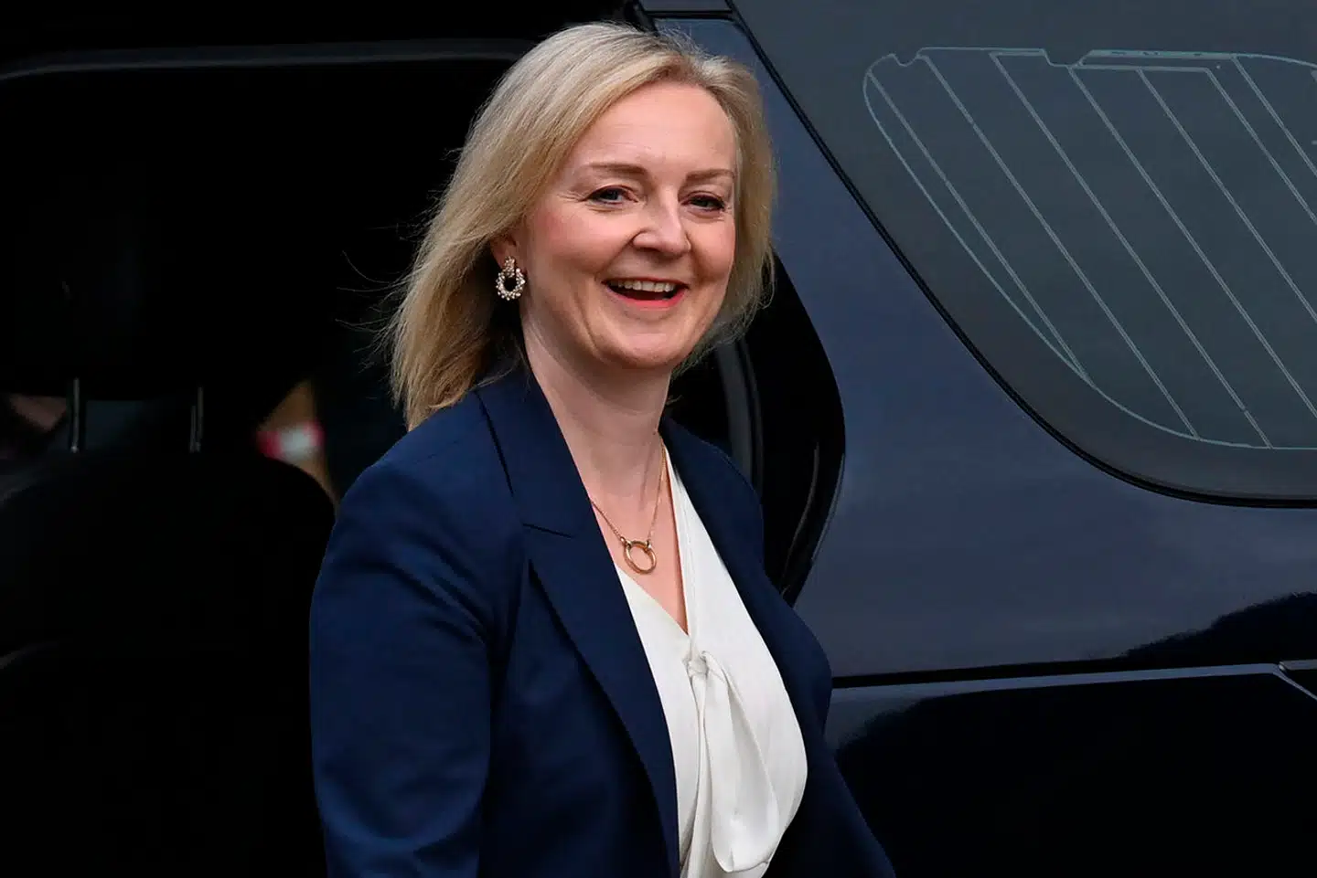 Tidligere premierminister Liz Truss måtte også se sig slået af en Labour-kandidat.