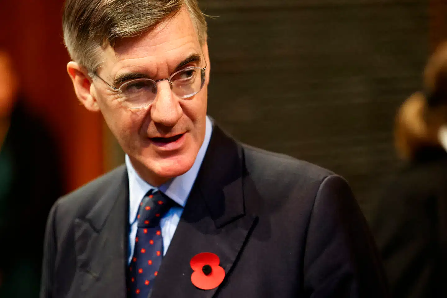 Den tidligere Brexit-minister Jacob rees-Mogg får heller ikke flere år i Underhuset lige foreløbigt.