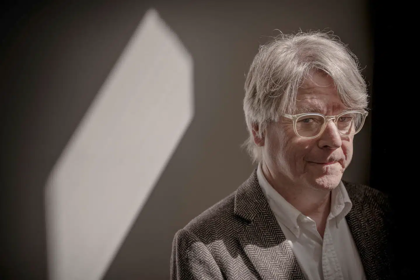 Hjerneforsker og psykiater Peter Lund Madsen kalder det »ubetinget godt« at arbejde med hænderne, men det fylder ikke meget i de fleste danskeres arbejdsliv. Derfor er hobbyerne et godt greb til at give hjernen en pause.