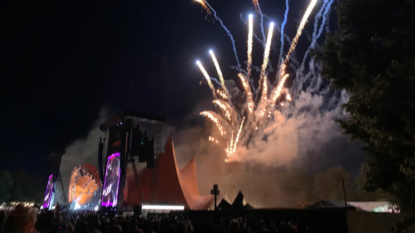 Det hele sluttede af med et stort fyrværkeri.