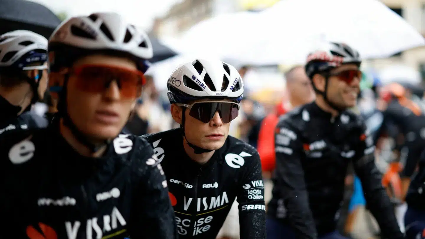 Jonas Vingegaard og Visma-Lease a Bike førte flot an på gruset og viste, hvad deres store styrke er sammenlignet med UAE.