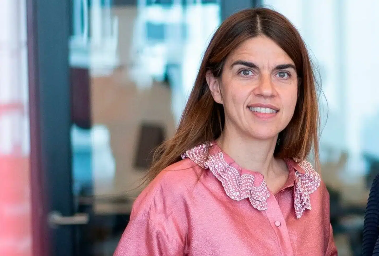 »Det er simpelthen det værst tænkelige tidspunkt at trække forsigtigpeterhatten på,« advarer Lotte Hansen efter udmeldinger fra den konservative gruppe i Europa-Parlamentet.