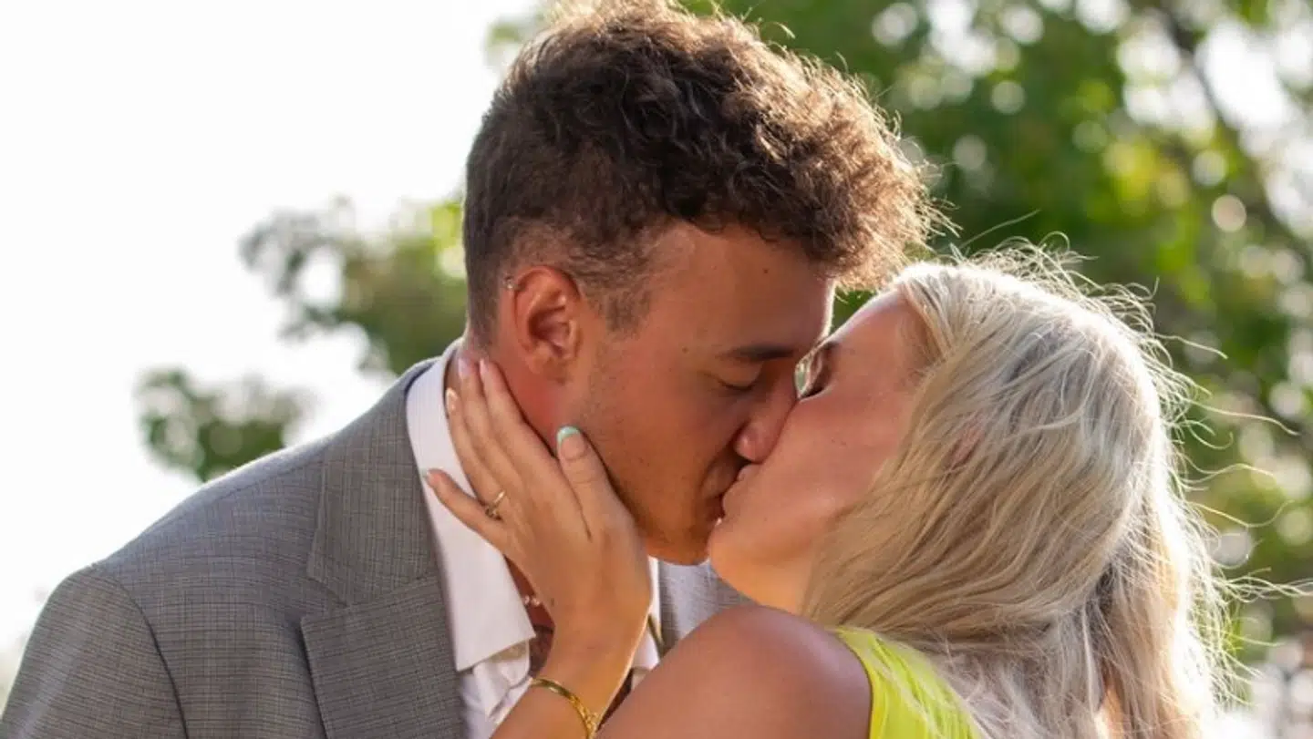 Det var et stort, romantisk øjeblik, da de de to fik hinanden i sæsonens sidste afsnit.