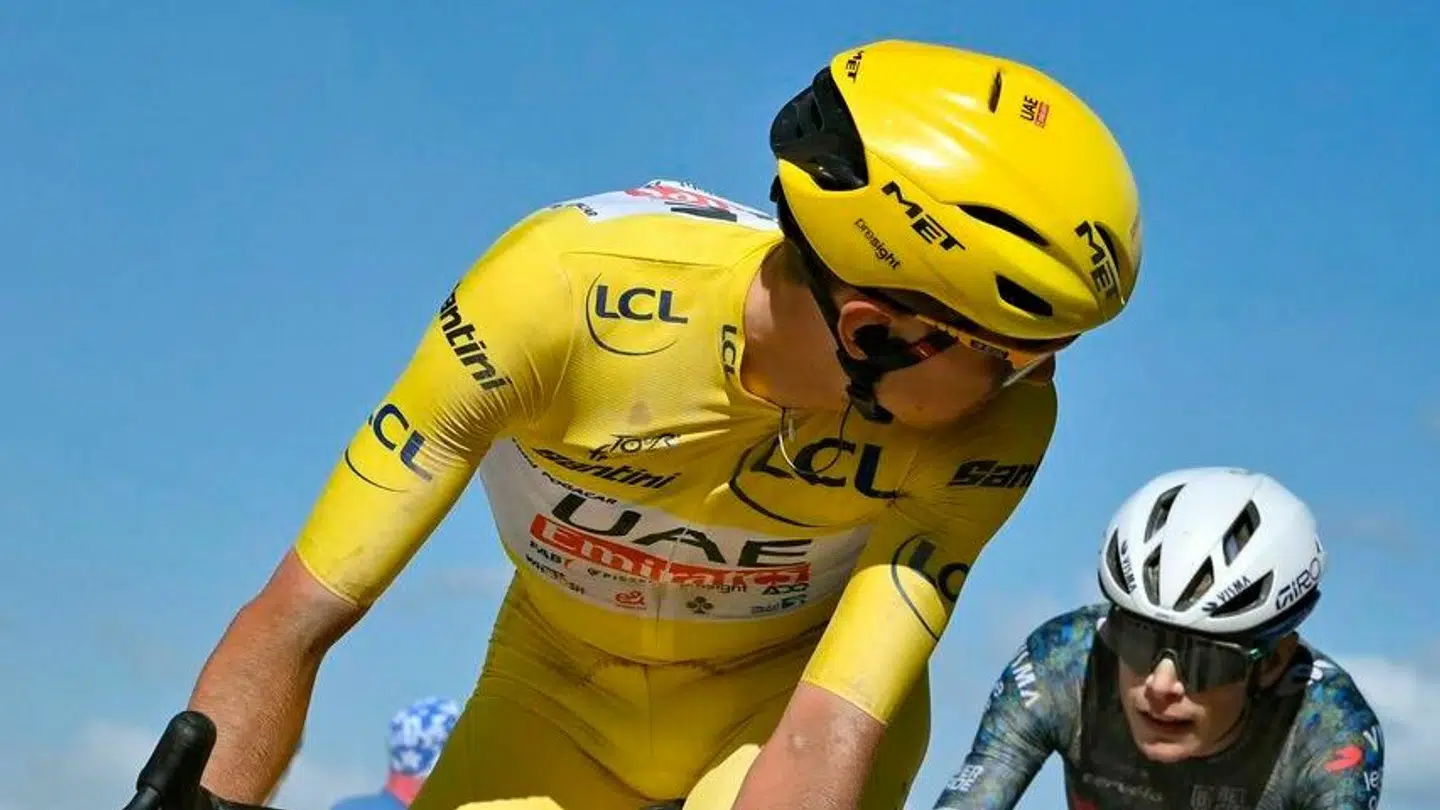 Jonas Vingegaard sad som limet til Tadej Pogacars hjul på niende etape af Tour de France.