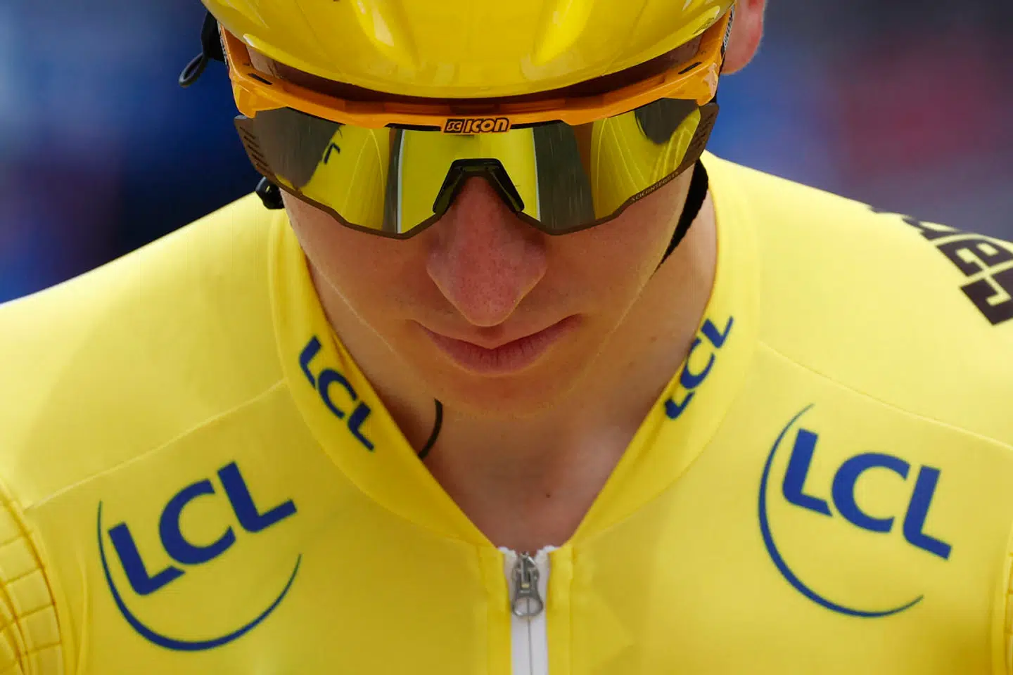 Tirsdag blev Tadej Pogacar og de andre cykelryttere sendt ud på en flad etape fra Orléans til Saint-Amand-Montrond. Onsdag skal de igen være klar, når de ifølge den tidligere cykelrytter Lars Bak skal overkomme en »rigtig, rigtig hård etape«.