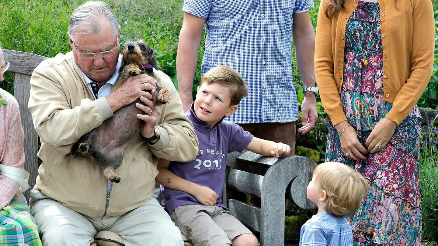 Kongefamilien samlet på Gråsten slot i 2012.