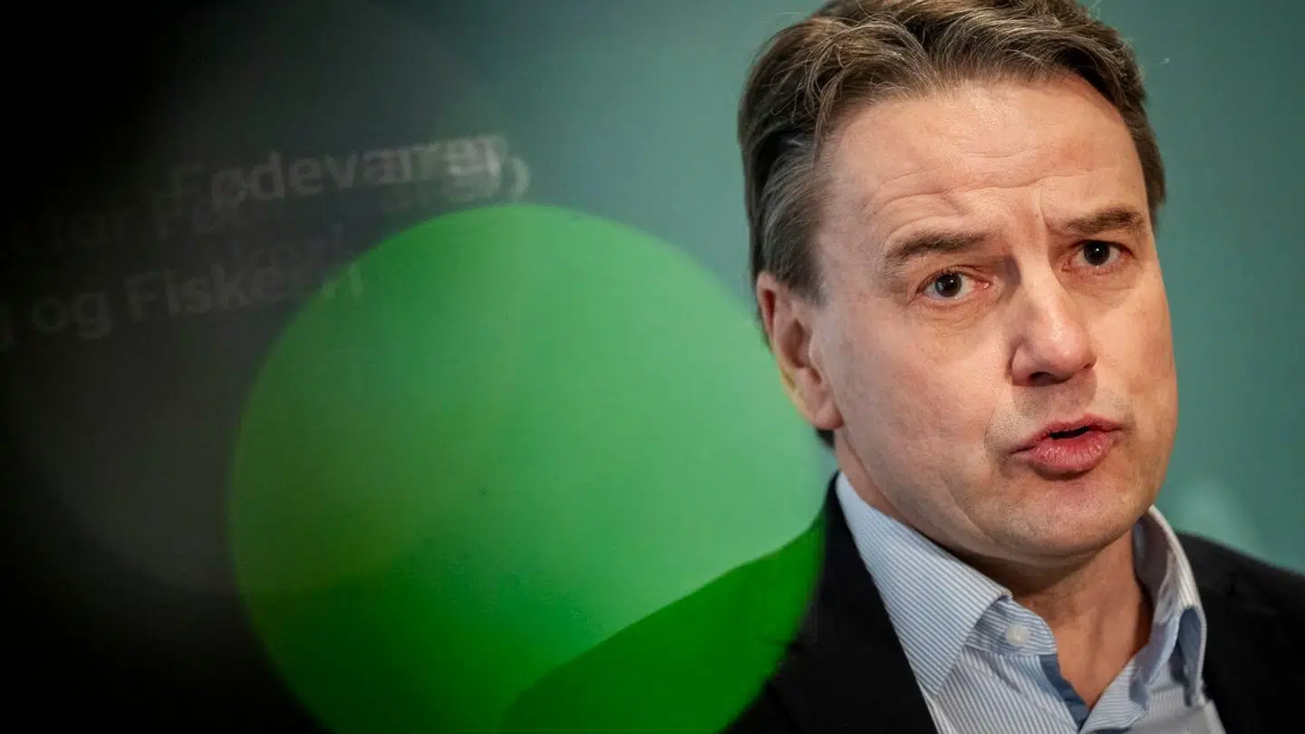 Christian Friis Bach (R) er særdeles skeptisk omkring indførelsen af straftold på kinesiske elbiler.