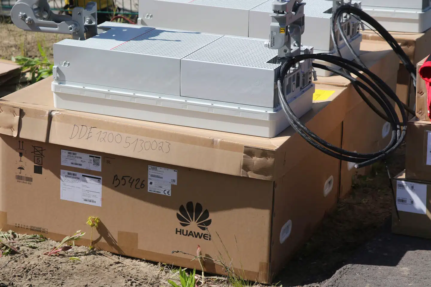 Der sidder omfattende mængder af udstyr fra den kinesiske mobilgigant Huawei i de tyske mobilnet – her antenner. Alt skal nu væk, siger den tyske regering.