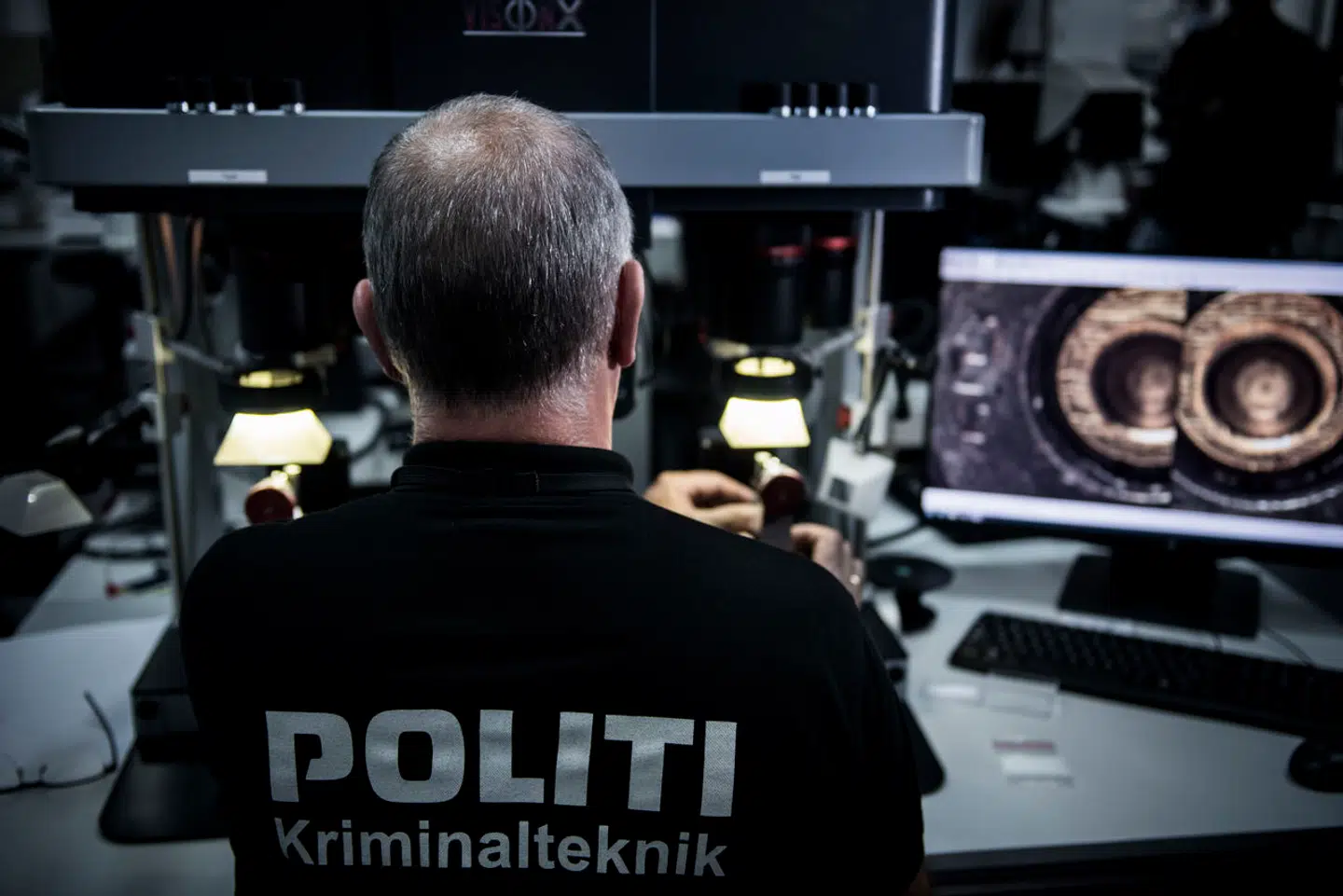 Godt 2.500 virksomheder har været en del af undersøgelsen, der giver indsigt i økonomisk kriminalitet og besvigelser, herunder blandt andet trusler, risikovurderinger, forebyggende foranstaltninger og konsekvenser for virksomheder.