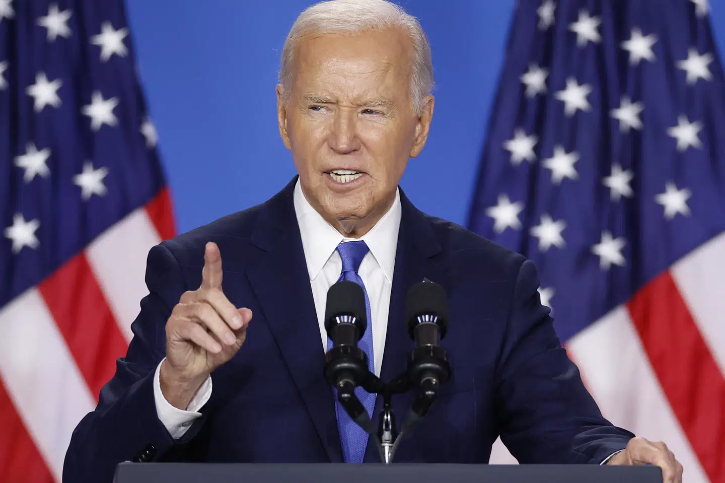 Præsident Joe Biden fik en uheldig start på pressemødet, der blev afholdt i USA's forbundshovedstad, Washington D.C., natten til fredag dansk tid.