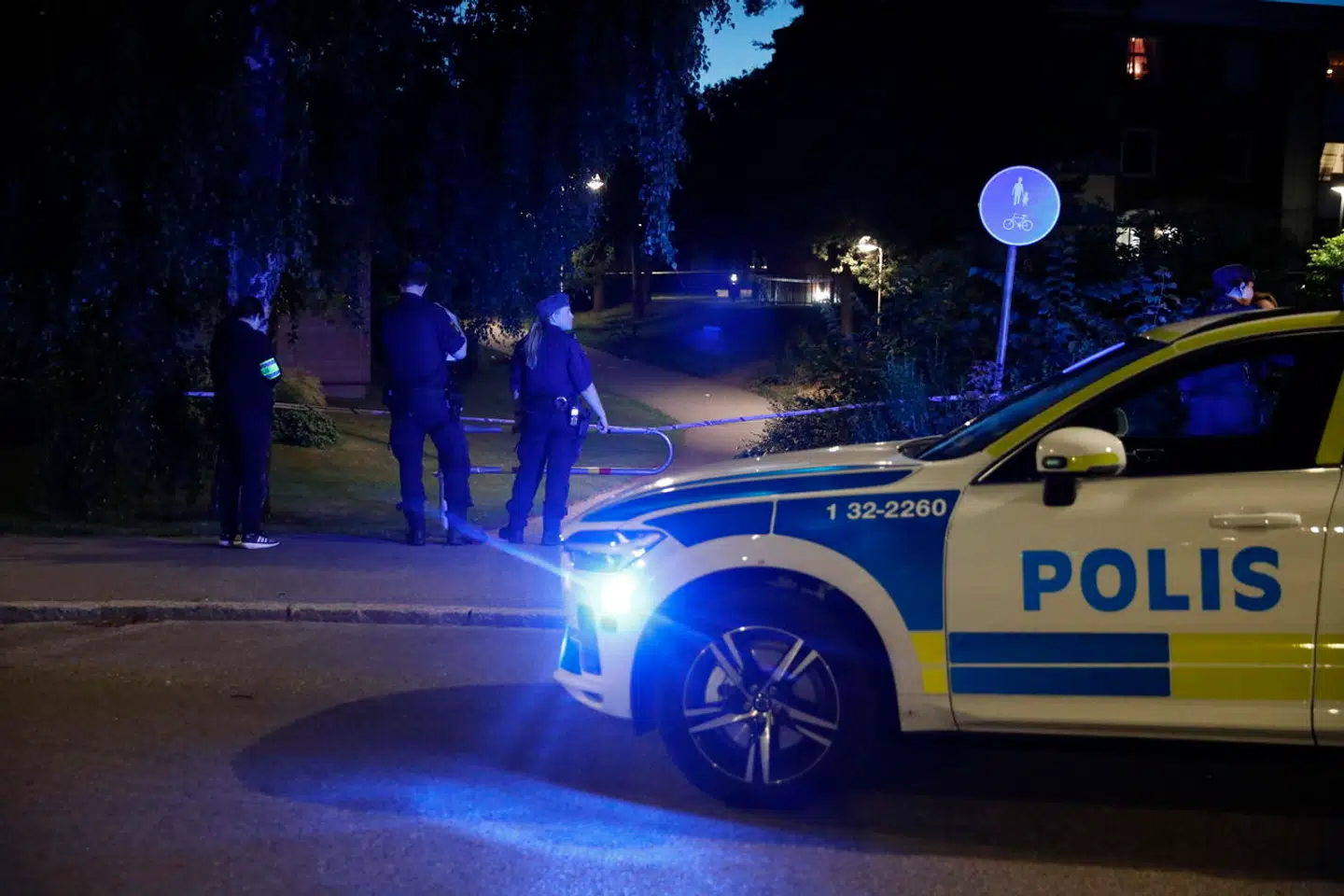 »Bandekriminaliteten har ikke blot forandret trafikken på Roslagsbanen, vi svenskere er blevet regulært forhærdede,« skriver Paulina Neuding.