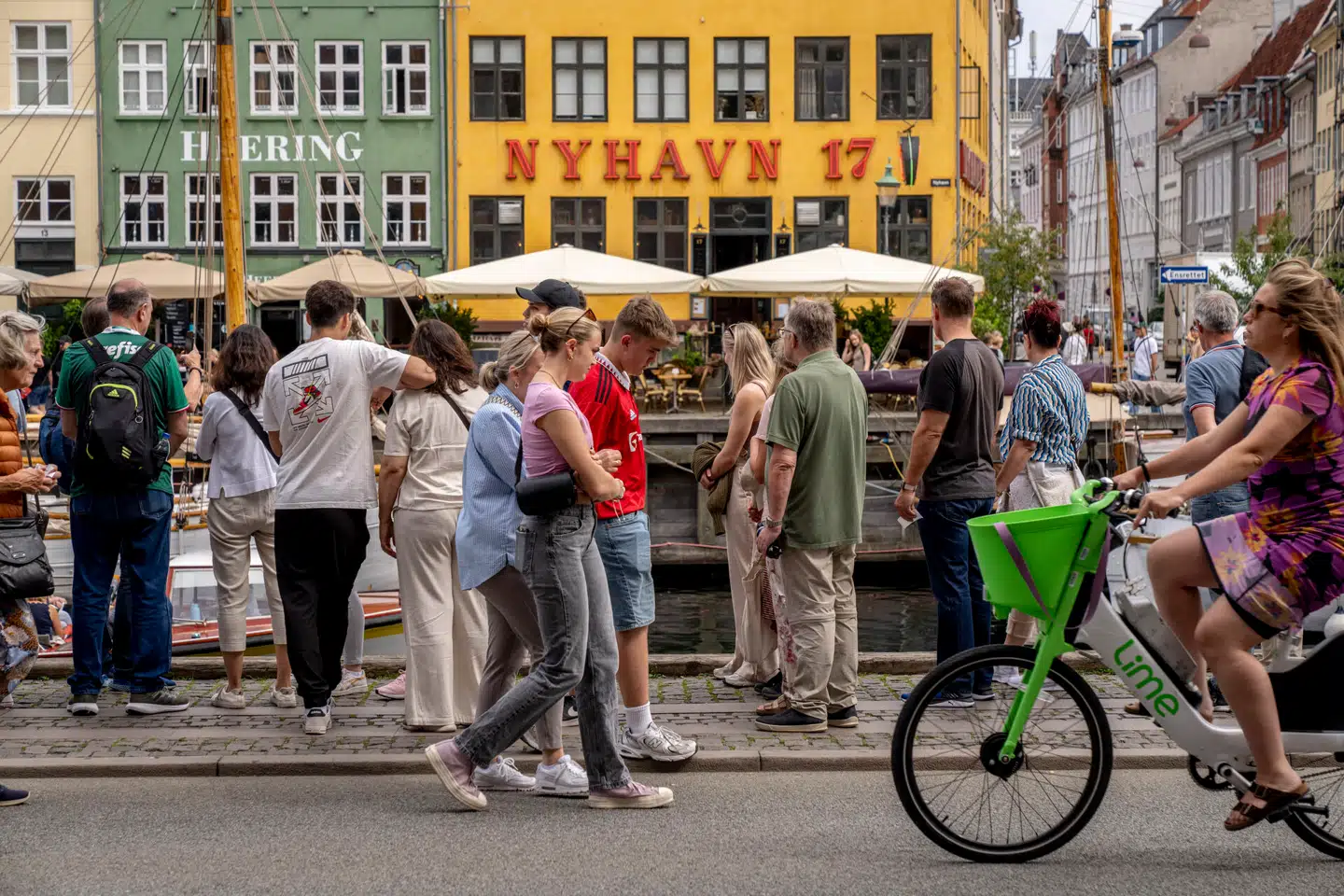 Turister i Nyhavn i København fredag den 12. juli 2024. Foto: Ida Marie Odgaard, Scanpix